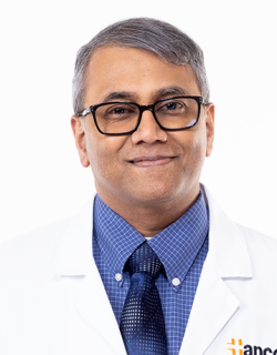 headshot of Suresh Seshan, MD